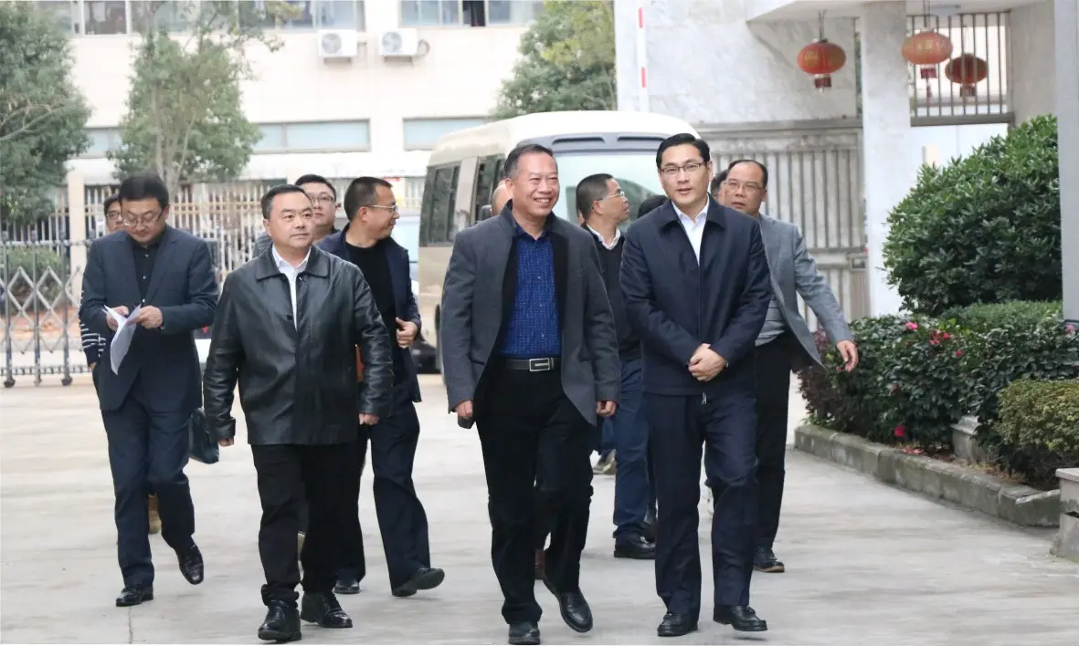 DONGNAN Electronics //Wenzhou strongly support and promote the High quality Development of Private Enterprises.